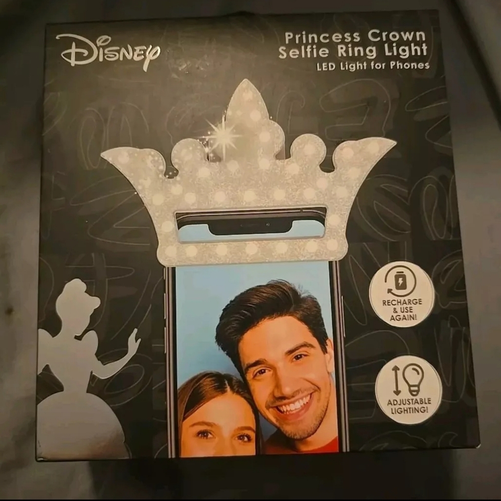 New! Disney Princess Crown Selfie LED Ring Light for Phones